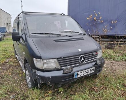 Черный Мерседес Вито, объемом двигателя 2.1 л и пробегом 420 тыс. км за 2500 $, фото 1 на Automoto.ua