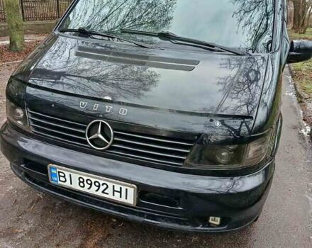 Черный Мерседес Вито, объемом двигателя 2.15 л и пробегом 232 тыс. км за 7000 $, фото 1 на Automoto.ua