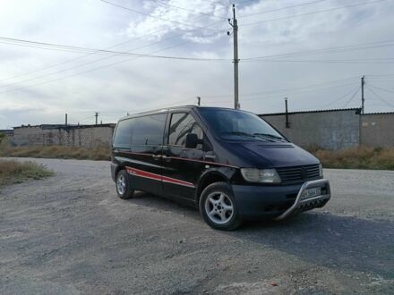 Мерседес Вито 2003 в Каменское - Днепродзержинск на Automoto.ua Черный Мерседес Вито, объемом двигателя 2.1 л и пробегом 380 тыс. км за 3800 $, фото 1 на Automoto.ua