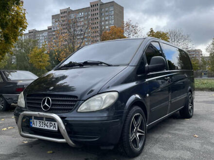 Черный Мерседес Вито, объемом двигателя 2.15 л и пробегом 438 тыс. км за 7900 $, фото 1 на Automoto.ua