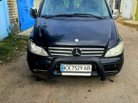 Мерседес Вито 2005 в Лозовой на Automoto.ua Черный Мерседес Вито, объемом двигателя 2.1 л и пробегом 420 тыс. км за 8500 $, фото 1 на Automoto.ua