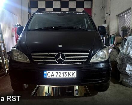 Чорний Мерседес Віто, об'ємом двигуна 2.1 л та пробігом 405 тис. км за 8500 $, фото 1 на Automoto.ua