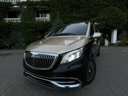 Черный Мерседес Вито, объемом двигателя 2.14 л и пробегом 20 тыс. км за 17999 $, фото 1 на Automoto.ua