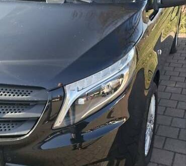 Чорний Мерседес Віто, об'ємом двигуна 2.2 л та пробігом 380 тис. км за 18000 $, фото 1 на Automoto.ua