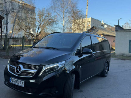 Мерседес Вито 2017 в Могилев-Подольском на Automoto.ua Черный Мерседес Вито, объемом двигателя 2.14 л и пробегом 200 тыс. км за 26000 $, фото 1 на Automoto.ua