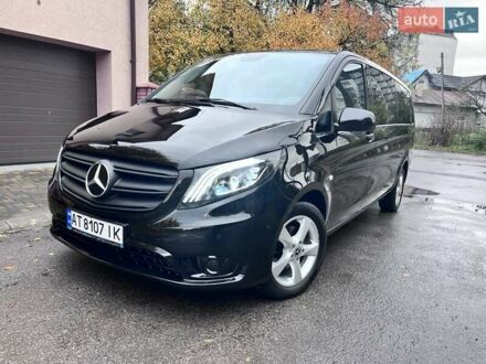 Чорний Мерседес Віто, об'ємом двигуна 2 л та пробігом 200 тис. км за 32500 $, фото 1 на Automoto.ua