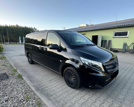 Черный Мерседес Вито, объемом двигателя 2 л и пробегом 48 тыс. км за 13900 $, фото 1 на Automoto.ua