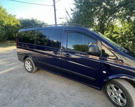 Фиолетовый Мерседес Вито, объемом двигателя 2.15 л и пробегом 348 тыс. км за 10000 $, фото 4 на Automoto.ua