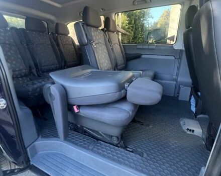 Фиолетовый Мерседес Вито, объемом двигателя 2.15 л и пробегом 348 тыс. км за 10000 $, фото 30 на Automoto.ua