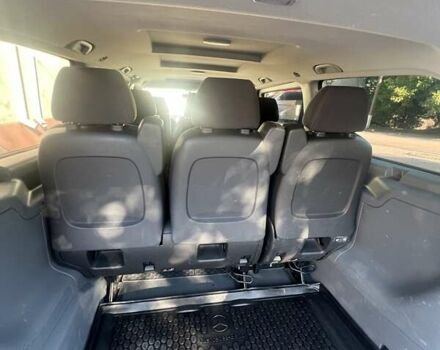 Фиолетовый Мерседес Вито, объемом двигателя 2.15 л и пробегом 348 тыс. км за 10000 $, фото 22 на Automoto.ua