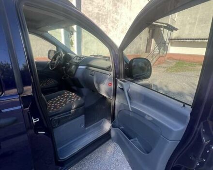 Фиолетовый Мерседес Вито, объемом двигателя 2.15 л и пробегом 348 тыс. км за 10000 $, фото 29 на Automoto.ua