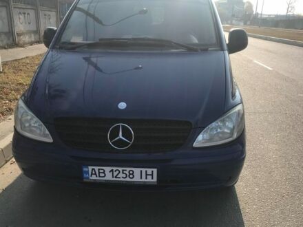 Синій Мерседес Віто вант., об'ємом двигуна 2.2 л та пробігом 296 тис. км за 9700 $, фото 1 на Automoto.ua