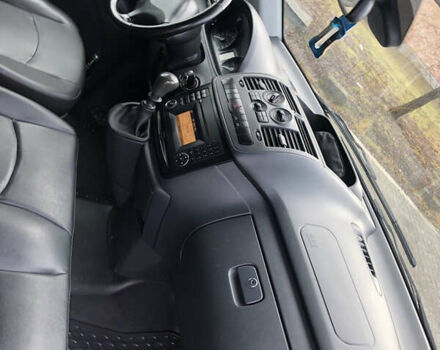 Мерседес Вито 2010 в Черновцах на Automoto.ua Коричневый Мерседес Вито, объемом двигателя 2.14 л и пробегом 326 тыс. км за 9500 $, фото 9 на Automoto.ua