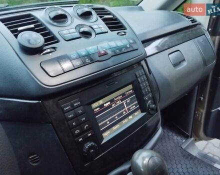 Мерседес Вито 2010 в Львове на Automoto.ua Коричневый Мерседес Вито, объемом двигателя 2.14 л и пробегом 350 тыс. км за 12300 $, фото 27 на Automoto.ua