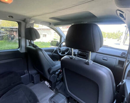 Коричневый Мерседес Вито, объемом двигателя 2.15 л и пробегом 467 тыс. км за 11500 $, фото 1 на Automoto.ua