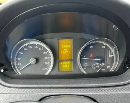 Коричневый Мерседес Вито, объемом двигателя 2.2 л и пробегом 137 тыс. км за 8500 $, фото 12 на Automoto.ua