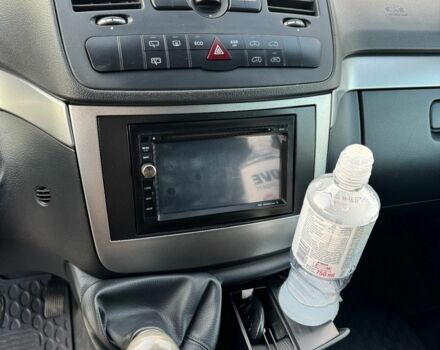 Коричневый Мерседес Вито, объемом двигателя 2.2 л и пробегом 162 тыс. км за 8600 $, фото 14 на Automoto.ua