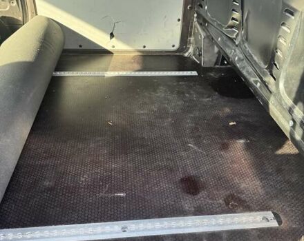 Коричневый Мерседес Вито, объемом двигателя 2.14 л и пробегом 81 тыс. км за 17000 $, фото 28 на Automoto.ua