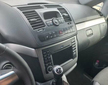 Коричневый Мерседес Вито, объемом двигателя 2.14 л и пробегом 316 тыс. км за 22000 $, фото 2 на Automoto.ua