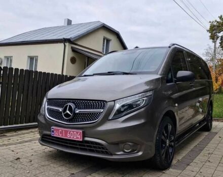 Коричневый Мерседес Вито, объемом двигателя 2.2 л и пробегом 260 тыс. км за 23999 $, фото 2 на Automoto.ua