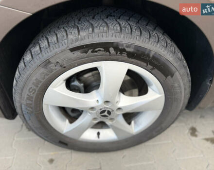 Коричневый Мерседес Вито, объемом двигателя 1.6 л и пробегом 208 тыс. км за 18900 $, фото 27 на Automoto.ua