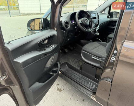 Коричневый Мерседес Вито, объемом двигателя 1.6 л и пробегом 208 тыс. км за 18900 $, фото 9 на Automoto.ua