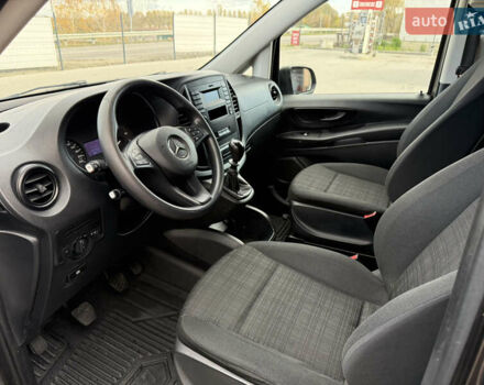 Коричневый Мерседес Вито, объемом двигателя 1.6 л и пробегом 208 тыс. км за 18900 $, фото 10 на Automoto.ua