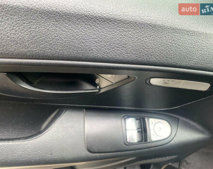 Коричневий Мерседес Віто, об'ємом двигуна 2.2 л та пробігом 177 тис. км за 28500 $, фото 44 на Automoto.ua