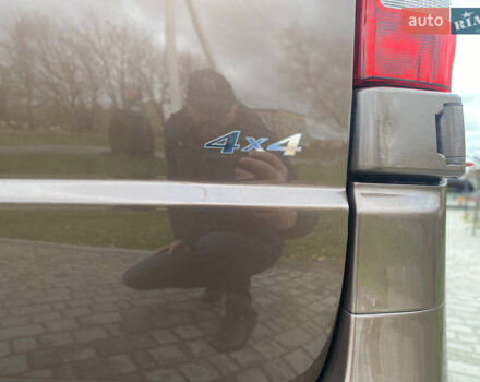 Коричневый Мерседес Вито, объемом двигателя 2.2 л и пробегом 180 тыс. км за 27999 $, фото 28 на Automoto.ua