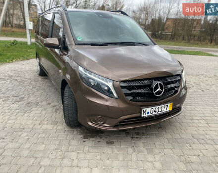 Коричневий Мерседес Віто, об'ємом двигуна 2.2 л та пробігом 177 тис. км за 28500 $, фото 25 на Automoto.ua