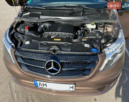 Коричневый Мерседес Вито, объемом двигателя 2.2 л и пробегом 180 тыс. км за 27999 $, фото 19 на Automoto.ua