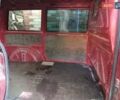 Красный Мерседес Вито, объемом двигателя 2.3 л и пробегом 385 тыс. км за 3700 $, фото 8 на Automoto.ua