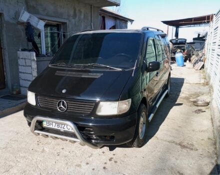 Красный Мерседес Вито, объемом двигателя 2.3 л и пробегом 453 тыс. км за 3900 $, фото 6 на Automoto.ua
