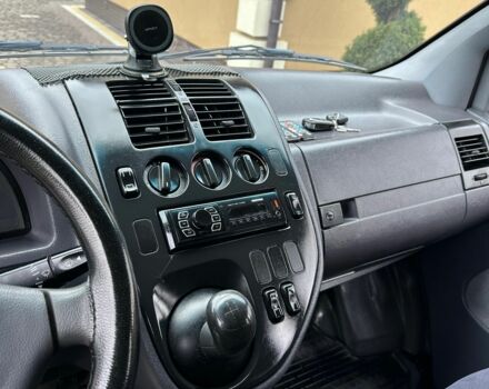 Красный Мерседес Вито, объемом двигателя 2.3 л и пробегом 400 тыс. км за 3650 $, фото 11 на Automoto.ua