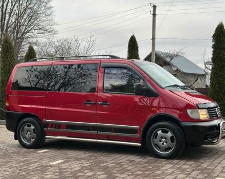 Красный Мерседес Вито, объемом двигателя 2.3 л и пробегом 400 тыс. км за 3650 $, фото 1 на Automoto.ua