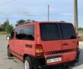 Красный Мерседес Вито, объемом двигателя 2.2 л и пробегом 420 тыс. км за 3350 $, фото 1 на Automoto.ua