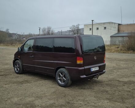 Красный Мерседес Вито, объемом двигателя 2.1 л и пробегом 205 тыс. км за 4399 $, фото 7 на Automoto.ua