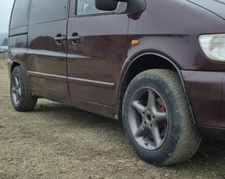 Красный Мерседес Вито, объемом двигателя 2.1 л и пробегом 205 тыс. км за 4399 $, фото 4 на Automoto.ua