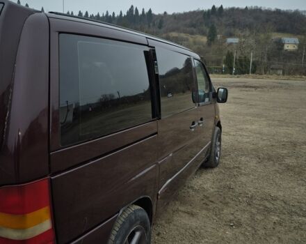 Красный Мерседес Вито, объемом двигателя 2.1 л и пробегом 205 тыс. км за 4399 $, фото 21 на Automoto.ua