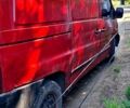 Красный Мерседес Вито, объемом двигателя 2.2 л и пробегом 0 тыс. км за 2500 $, фото 2 на Automoto.ua