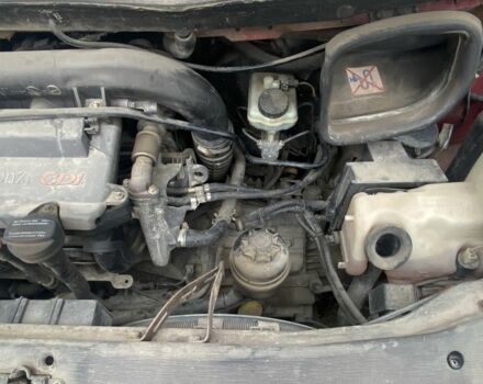 Красный Мерседес Вито, объемом двигателя 2.1 л и пробегом 314 тыс. км за 1700 $, фото 7 на Automoto.ua