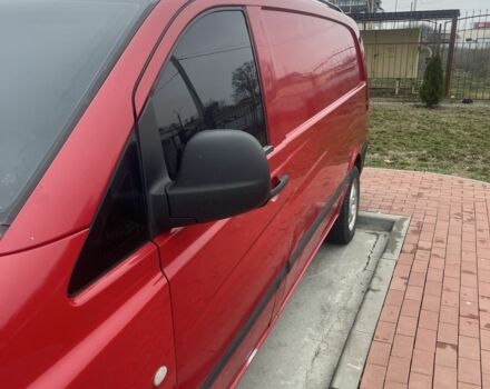 Червоний Мерседес Віто, об'ємом двигуна 2.1 л та пробігом 500 тис. км за 6300 $, фото 2 на Automoto.ua