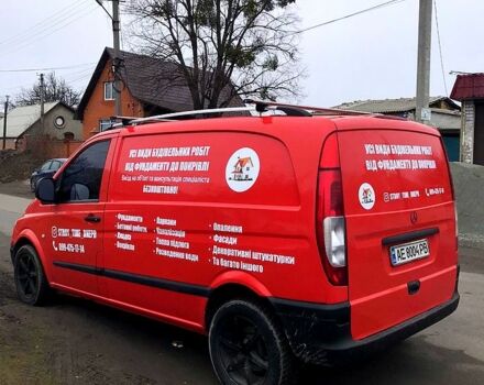 Красный Мерседес Вито, объемом двигателя 2.1 л и пробегом 320 тыс. км за 5800 $, фото 3 на Automoto.ua