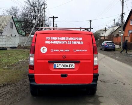 Красный Мерседес Вито, объемом двигателя 2.1 л и пробегом 320 тыс. км за 5800 $, фото 4 на Automoto.ua