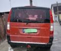 Красный Мерседес Вито, объемом двигателя 2.2 л и пробегом 350 тыс. км за 7000 $, фото 1 на Automoto.ua