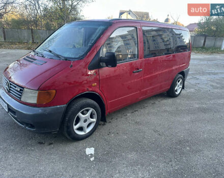 Красный Мерседес Вито, объемом двигателя 2.3 л и пробегом 500 тыс. км за 3750 $, фото 2 на Automoto.ua