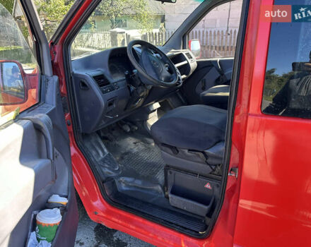 Червоний Мерседес Віто, об'ємом двигуна 2.2 л та пробігом 450 тис. км за 2200 $, фото 10 на Automoto.ua