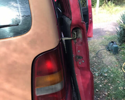 Червоний Мерседес Віто, об'ємом двигуна 2.3 л та пробігом 500 тис. км за 5000 $, фото 54 на Automoto.ua