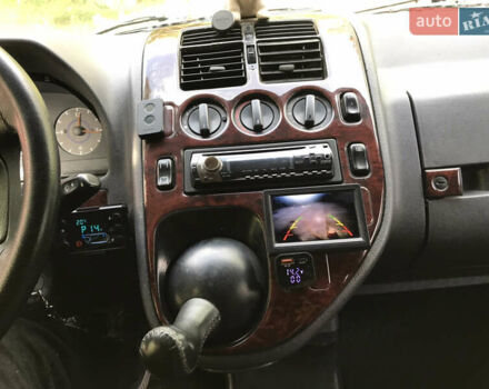 Червоний Мерседес Віто, об'ємом двигуна 2.3 л та пробігом 500 тис. км за 5000 $, фото 66 на Automoto.ua