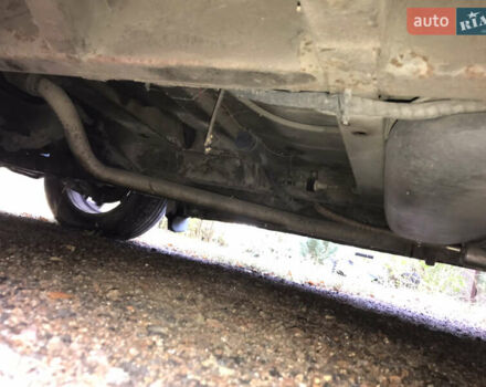 Червоний Мерседес Віто, об'ємом двигуна 2.3 л та пробігом 500 тис. км за 5000 $, фото 47 на Automoto.ua